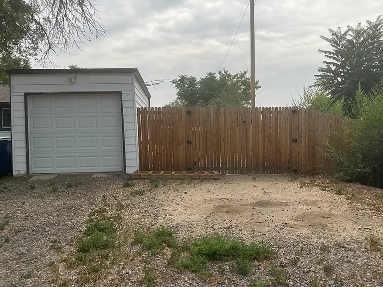 7436 Knox Ct — Photo 8