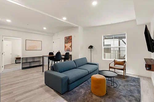 Floor plan 303