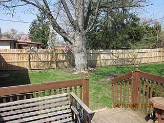 5th image of 440 Randler Ave