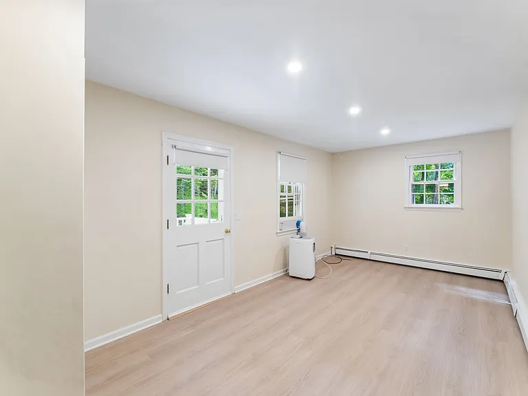 80 Hannahs Rd #1 — Photo 7