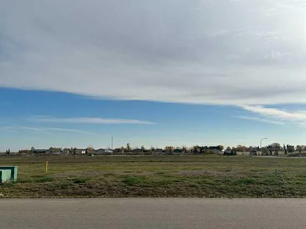 3025 13th St, Coaldale, AB T1M 1R3