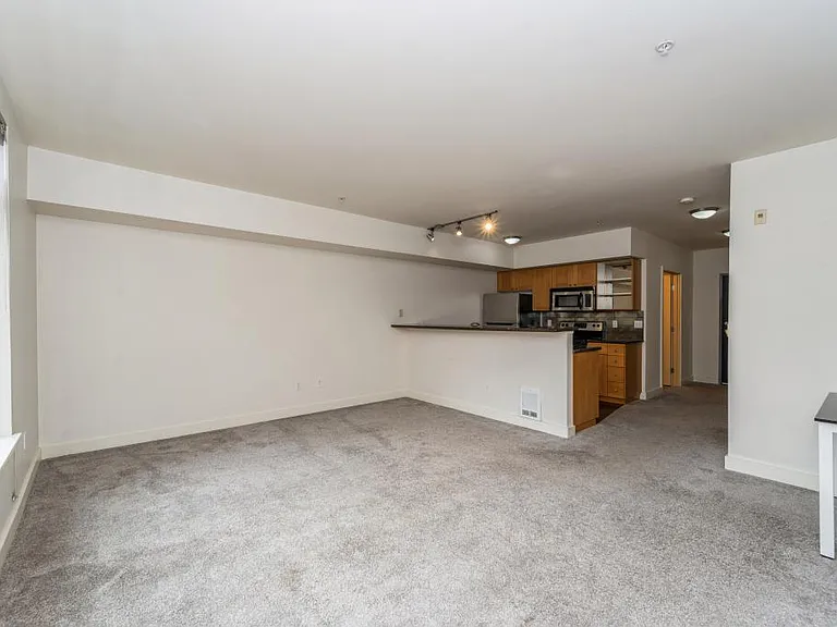 1610 Belmont Ave #229 — Photo 12