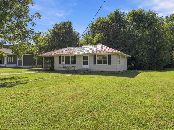 218 Jordan St, Tunnel Hill, GA 30755