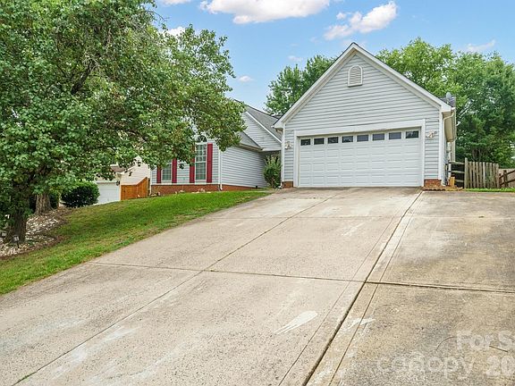 2nd image of 9426 Cantle Dr