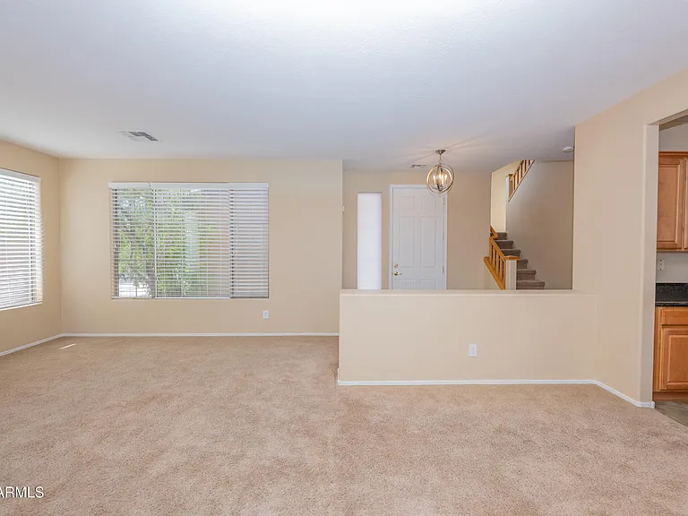 2023 W Shackleton Dr — Photo 5