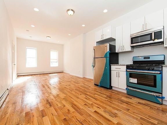 2nd image of 1361 E 84th St #2