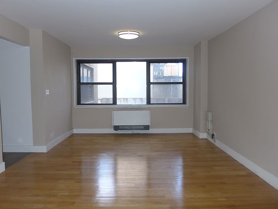 1st image of 301 E 47th St APT 7N