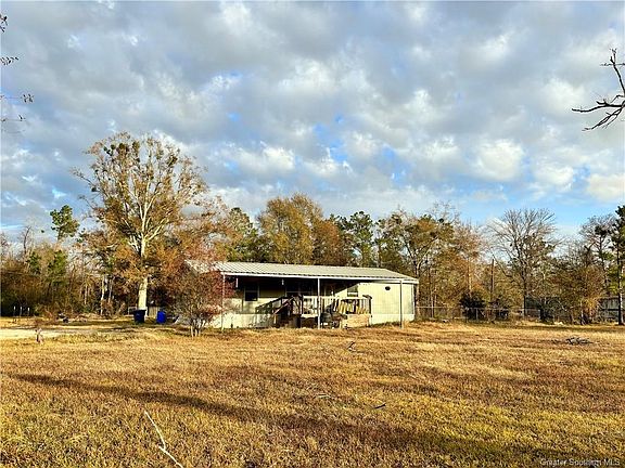 3rd image of 3518 Palm Dr