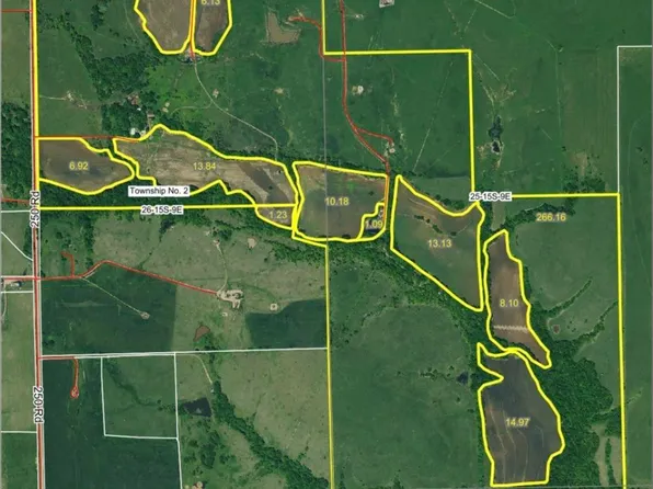 1137 S 250th Rd, Council Grove, KS 66846