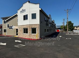 1935 Table Rock Rd UNIT 4, Medford, OR 97501