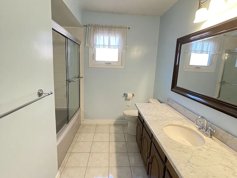38 Southgate Cres — Photo 20