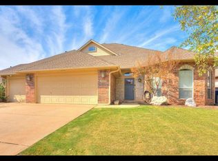 15009 Salem Creek Rd, Edmond, OK 73013