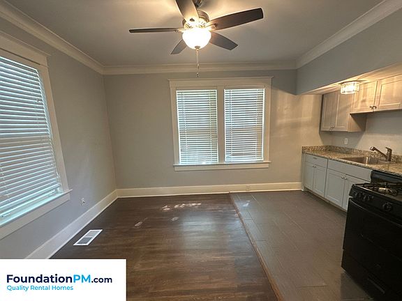 4th image of 1764 Lawrence Ave #4