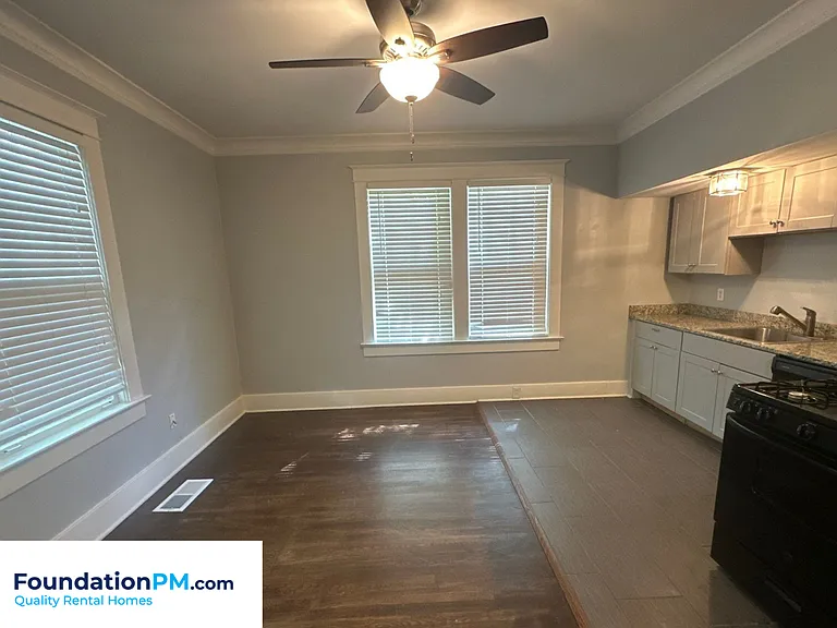 1764 Lawrence Ave #4 — Photo 4