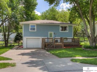 2609 Virginia St, Bellevue, NE 68147