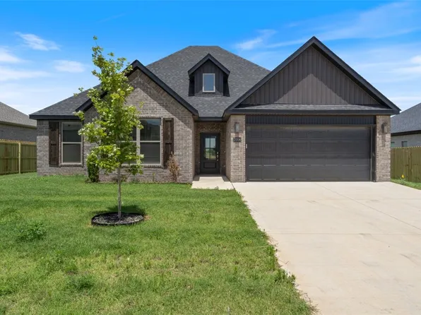 7004 SW Orange Ave, Bentonville, AR 72713