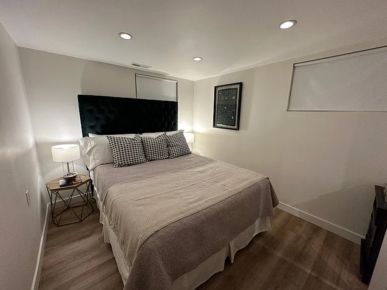 4th room, could be used as bedroom, office, etc..