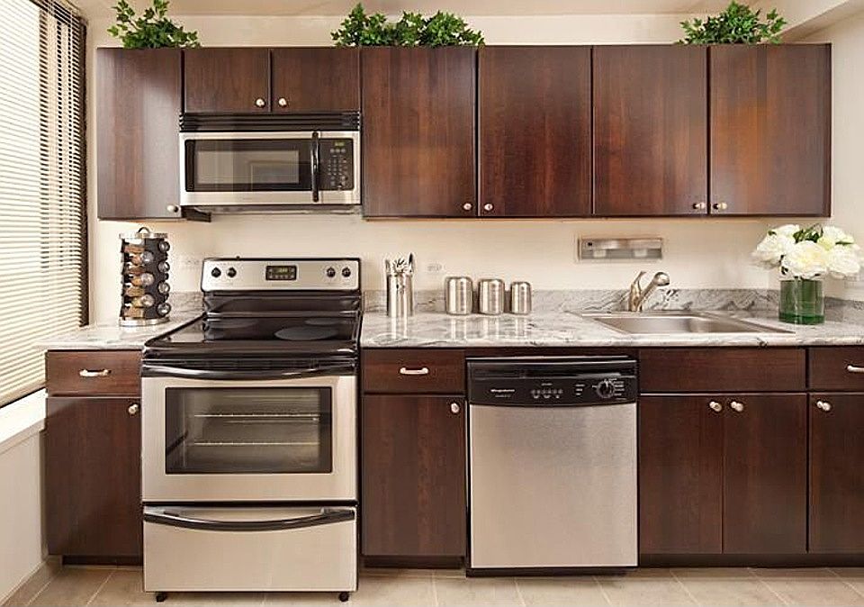 Upgraded Kitchen (Higher Price)