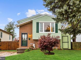 8433 Kenton Rd, Pasadena, MD 21122