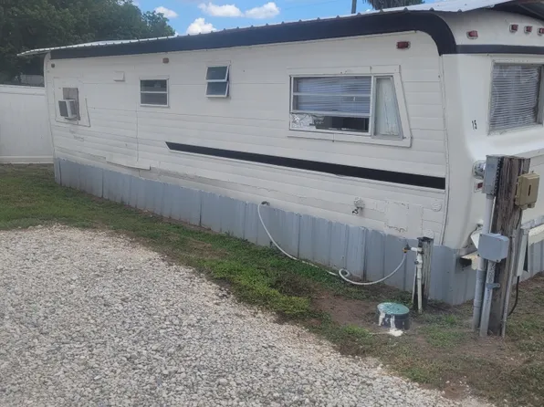 36020 Lake Pasadena Rd #15, Dade City, FL 33525