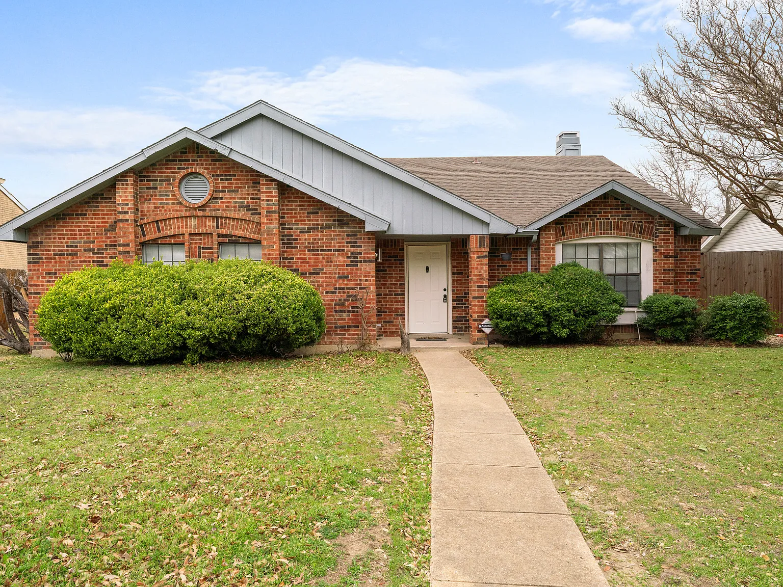 3 bed, 1780 sqft, $2,800 — Photo 2