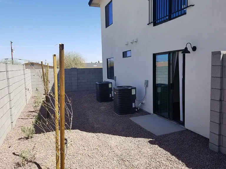 813 E Siesta Dr #A — Photo 24