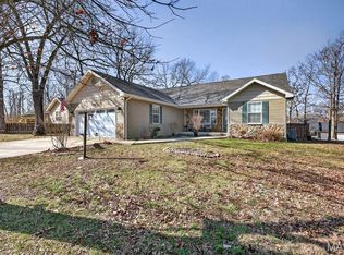 21068 Layla Rd, Waynesville, MO 65583