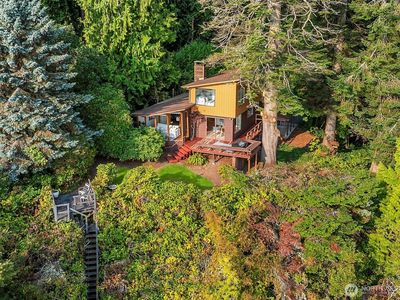 9482 Green Spot Place NE, Bainbridge Island, WA, 98110