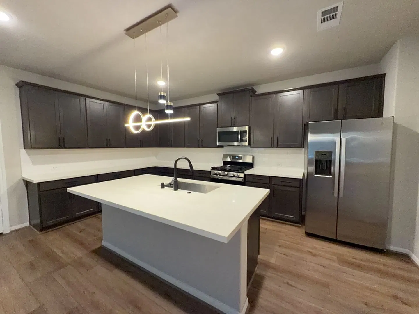 9392 Hard Rock Rd **Ask About Our No Cash Deposit Option — Photo 3