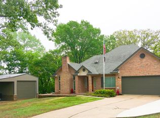 12103 Skyline Dr, Jenks, OK 74037