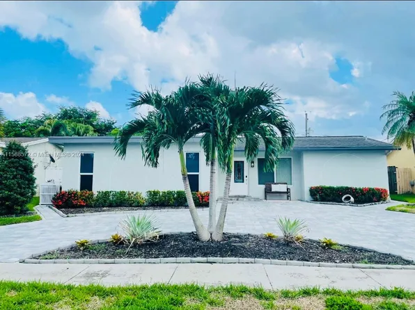 11370 NW 46th Pl, Fort Lauderdale, FL 33323