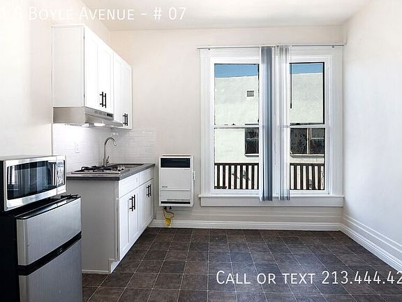 5th image of 131 S Boyle Ave #7