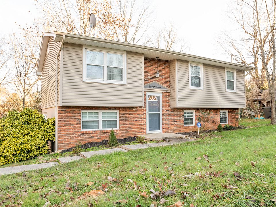 1st image of 5813 Wexford Ln NW