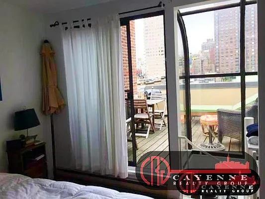 Rented by Cayenne Realty Group | media 23