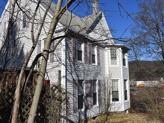 4th image of 325 York Ave
