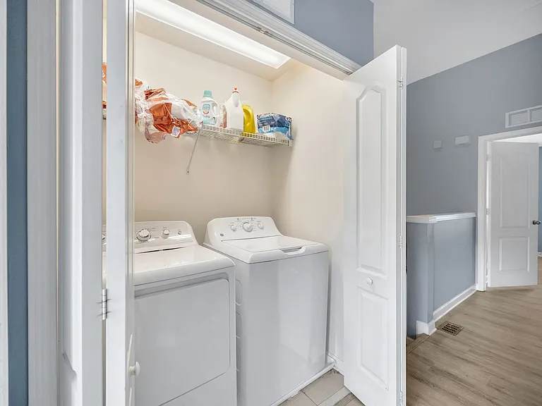 4427 Barnstead Dr — Photo 14