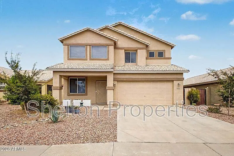 3 bed, 2.5 bath, 2260 sqft, $1,750 — Photo 1
