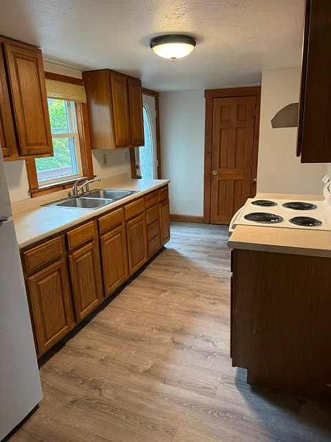 2 bed, 750 sqft, $1,650 — Photo 4