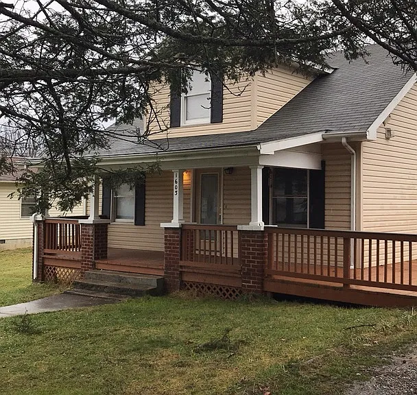1603 Staples St — Photo 3