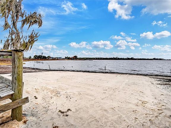 5th image of Lake Buffum Rd E