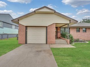 1404 Polk St, Altus, OK 73521