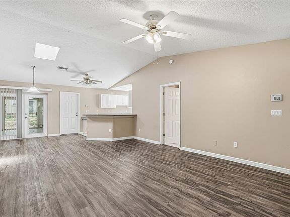 4th image of 4717 LAKEWOOD DRIVE