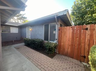 9145 Audrey St APT B, Riverside, CA 92503