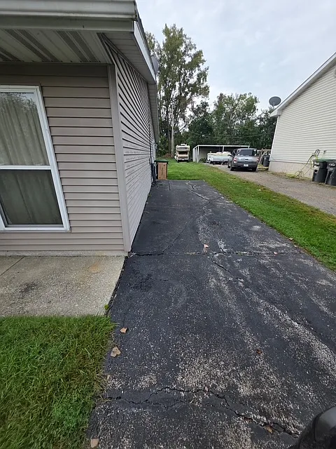 2 bed, $1,400 — Photo 2