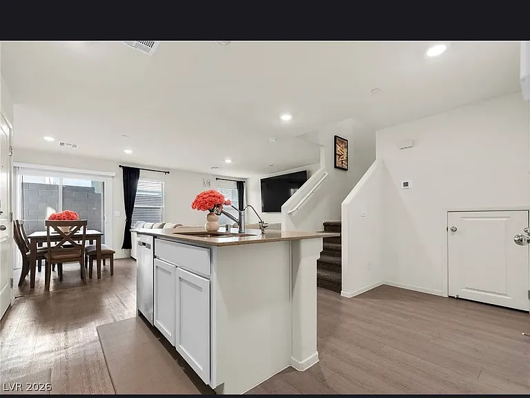6136 Lily Garden St — Photo 30