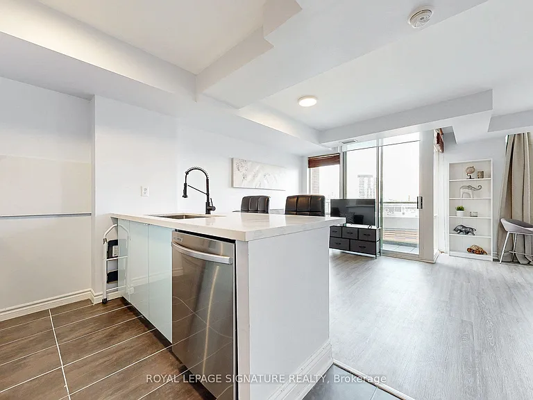39 Parliament St #1205 — Photo 5