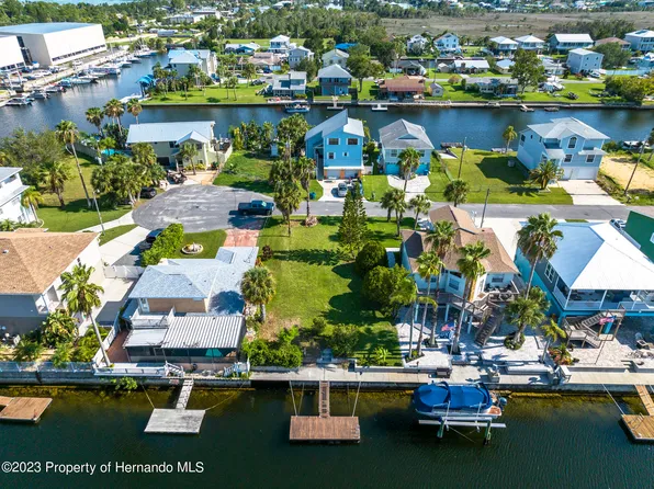 4049 Casa Ct, Hernando Beach, FL 34607