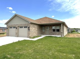 39 Spring Run Dr, Crawfordsville, IN 47933