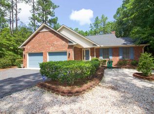 330 Oakmont Cir, Pinehurst, NC 28374