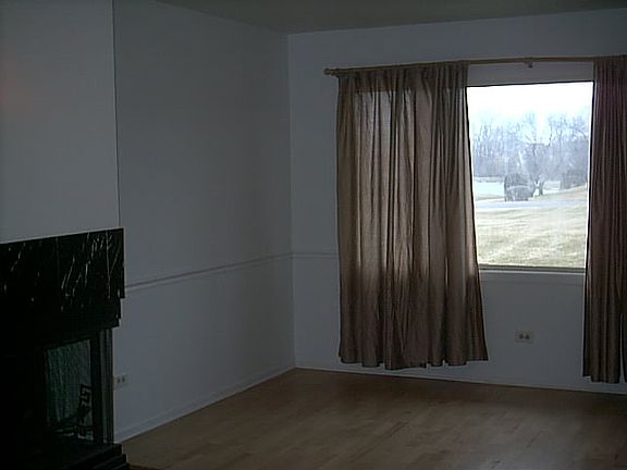 2nd image of 17436 W Chestnut Ln #D